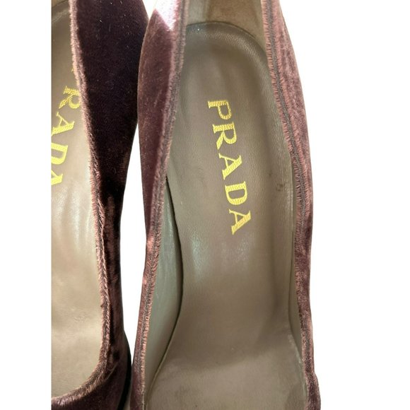 Prada Women's Brown Velvet 4" Heel Pumps Size 37 1/2 Vero Cucio Made in Italy - Picture 5 of 9